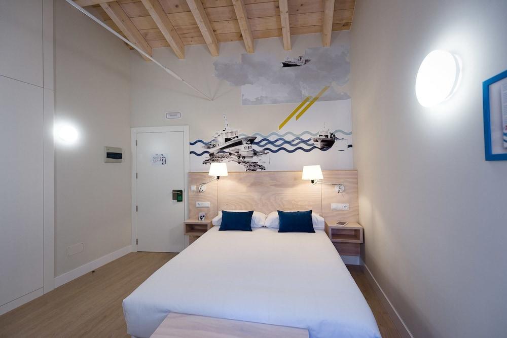 Hotel Tematico Do Banco Azul 피니스테레 외부 사진