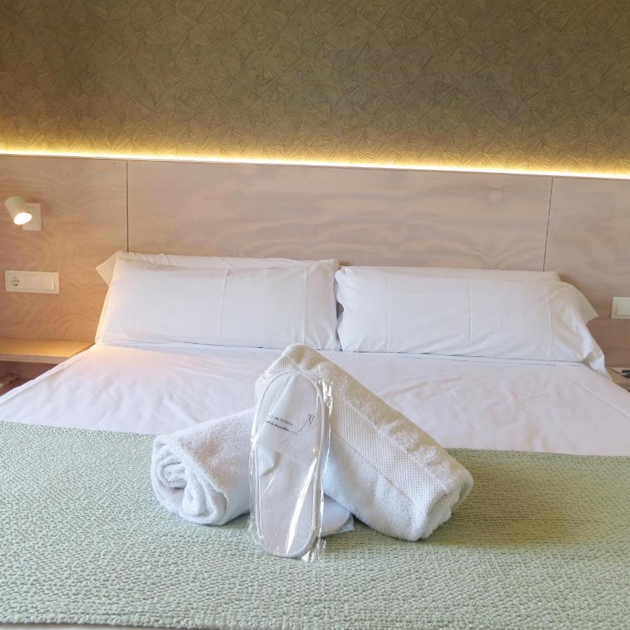Hotel Tematico Do Banco Azul 피니스테레 외부 사진