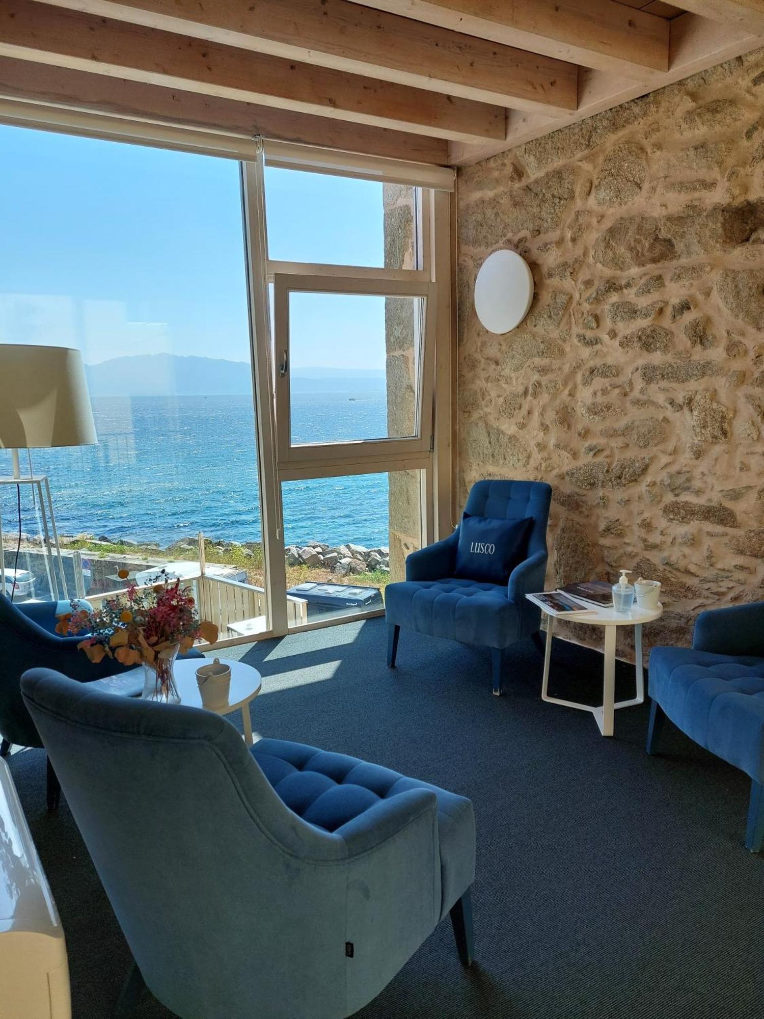 Hotel Tematico Do Banco Azul 피니스테레 외부 사진